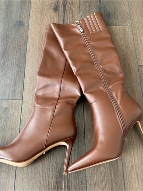 AKIRA Chestnut Brown Pointed-Toe Stiletto Knee Boots
